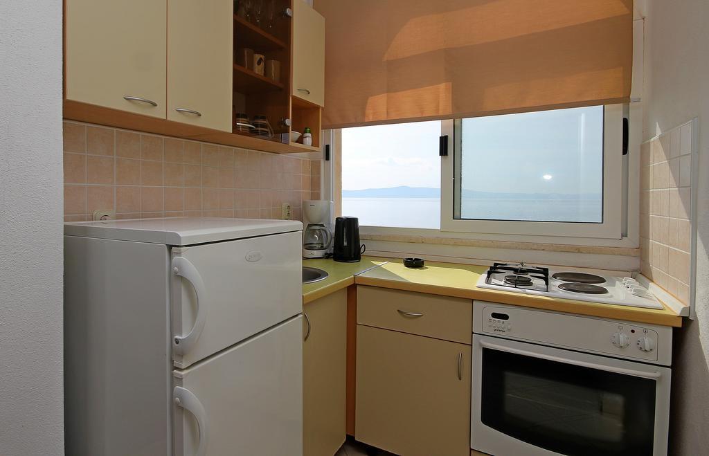 Apartments Adrion Drasnice Ruang foto